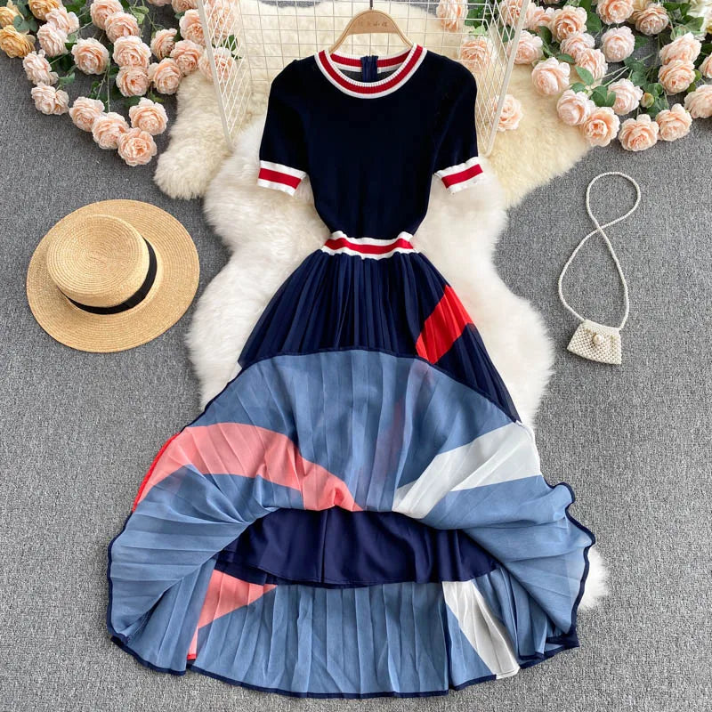 Vestido de Malha com Patchwork - Conforto e Estilo para o Verão