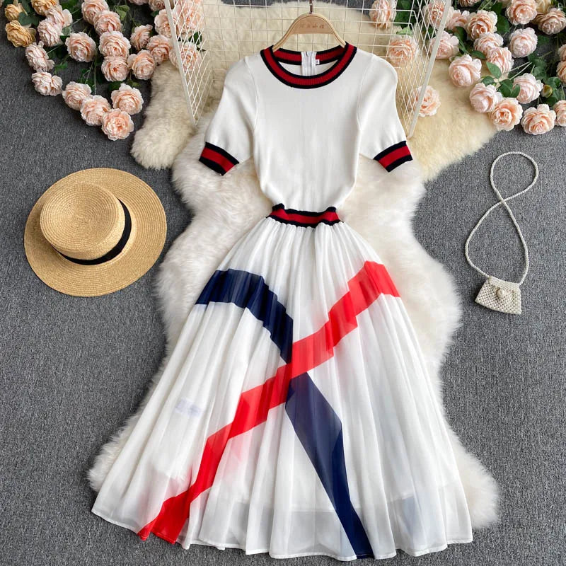 Vestido de Malha com Patchwork - Conforto e Estilo para o Verão