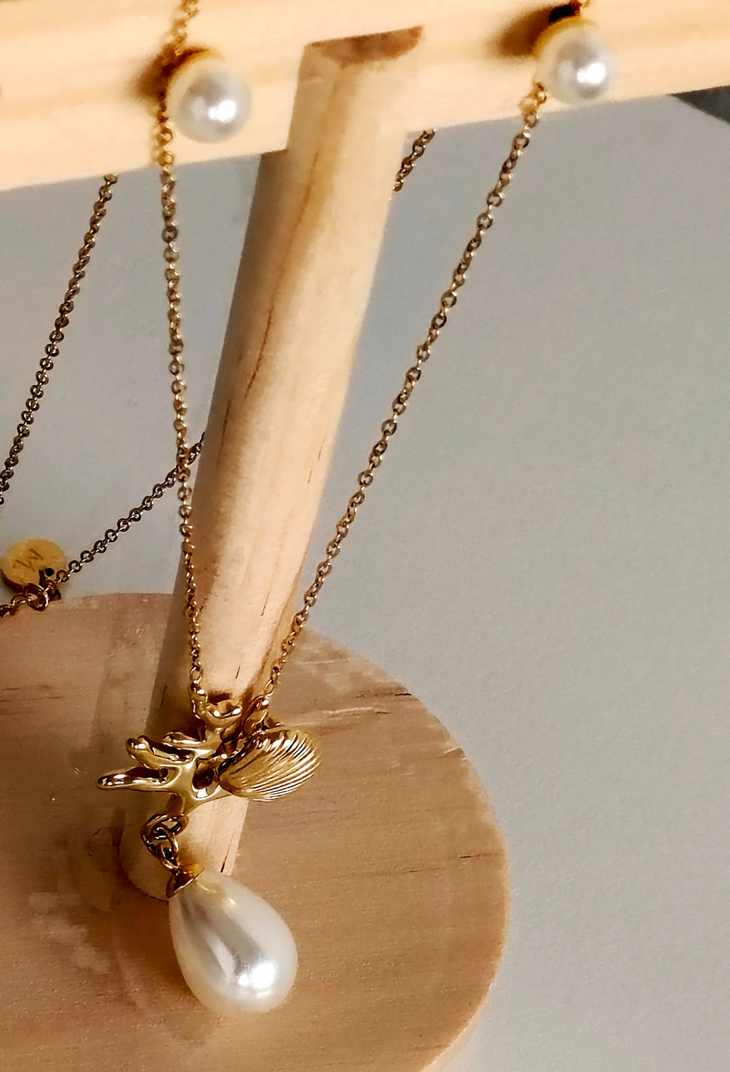 Conjunto Dourado Marinho e Pérola