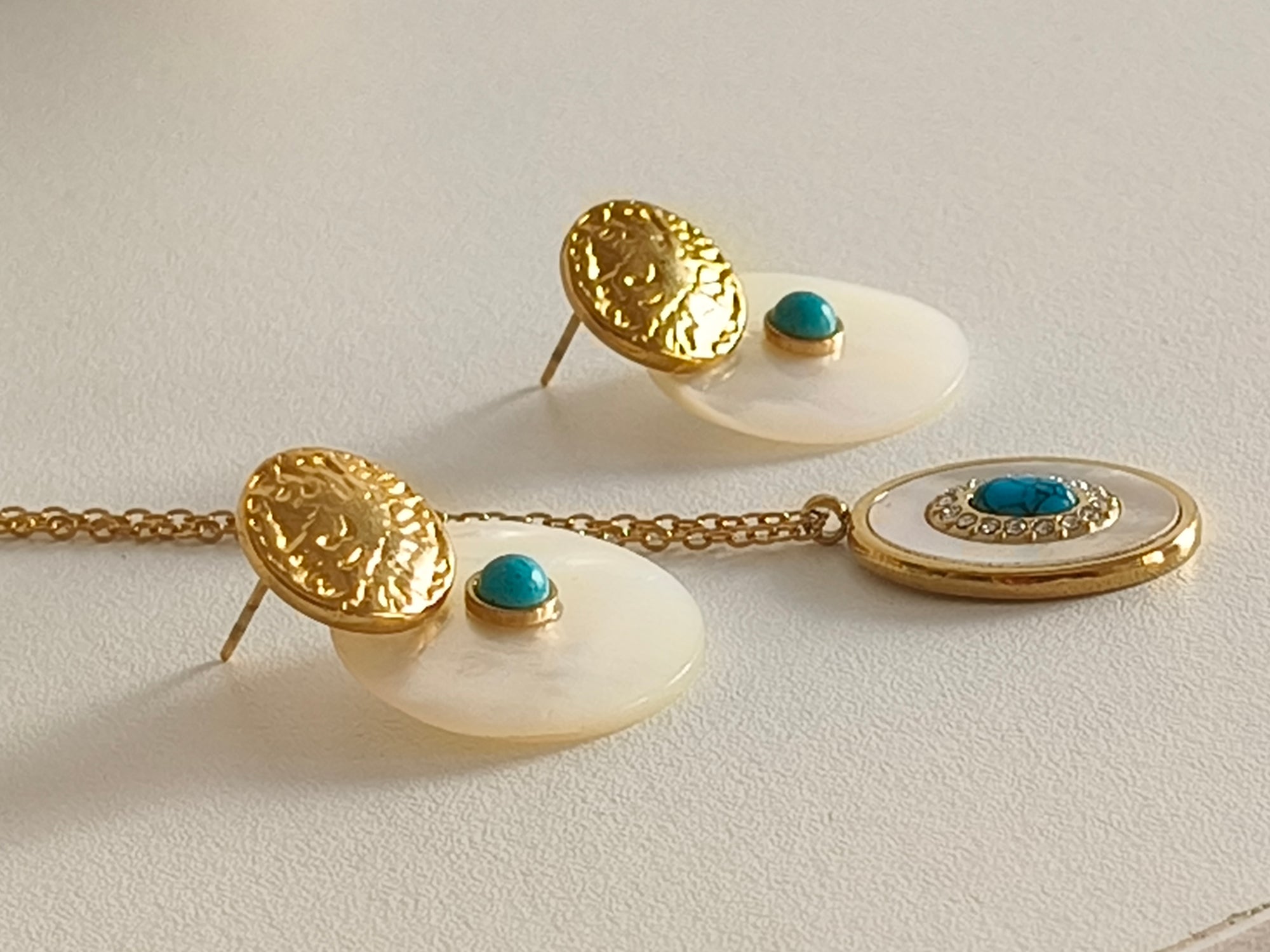 Conjunto Dourado Oceânico