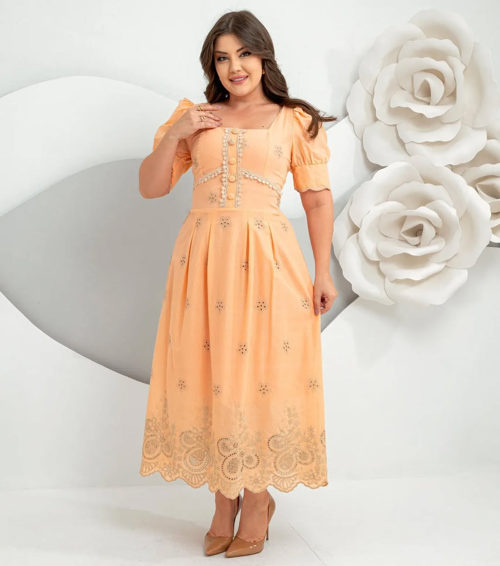 Vestido e Elegância em Tom Pastel