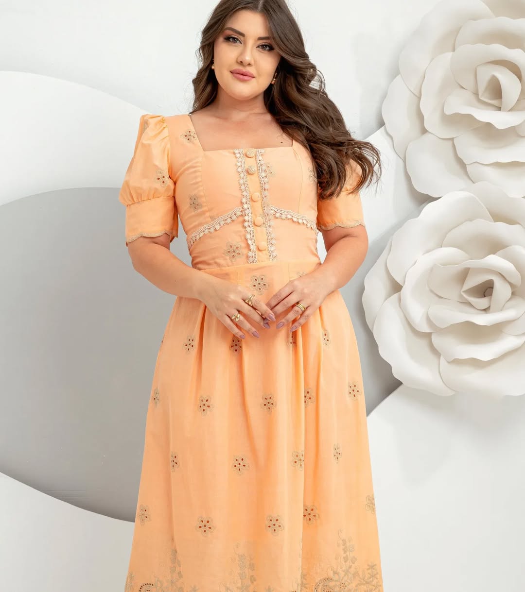 Vestido e Elegância em Tom Pastel
