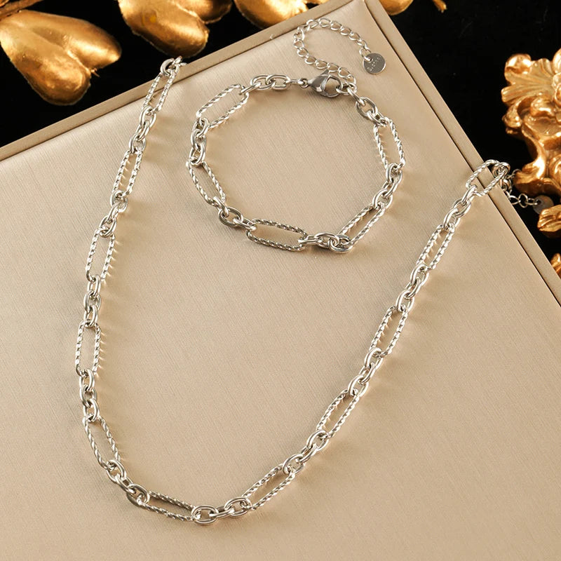 Conjunto Feminino de Colar e Pulseira – Design Geométrico, Aço Inoxidável 316L,