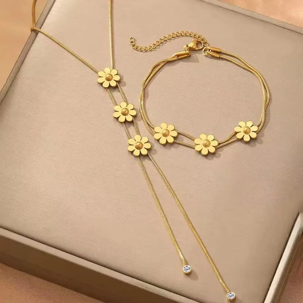 Conjunto Colar e Pulseira em Aço Inoxidável 316L – Design Floral Elegante