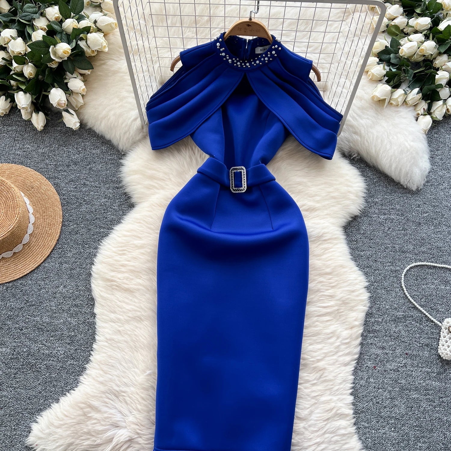 Vestido Chic com Bordado – Elegância e Sofisticação para Qualquer Ocasião