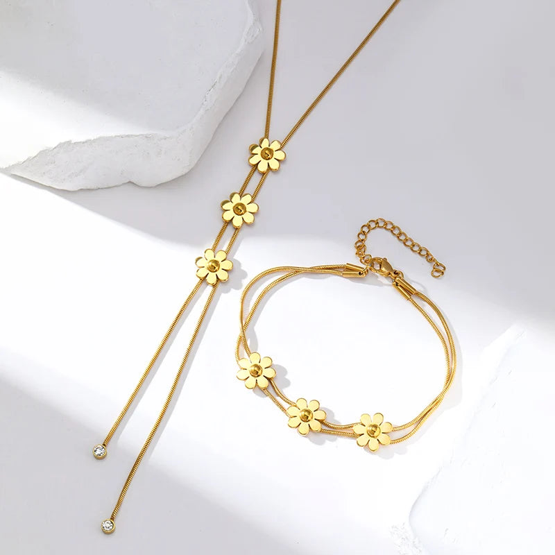 Conjunto Colar e Pulseira em Aço Inoxidável 316L – Design Floral Elegante
