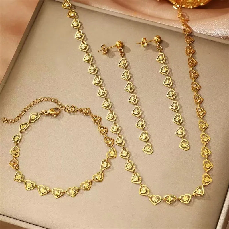 Conjunto Feminino de Colar e Pulseira e Brico – Design em Coração, Aço Inoxidável 316L