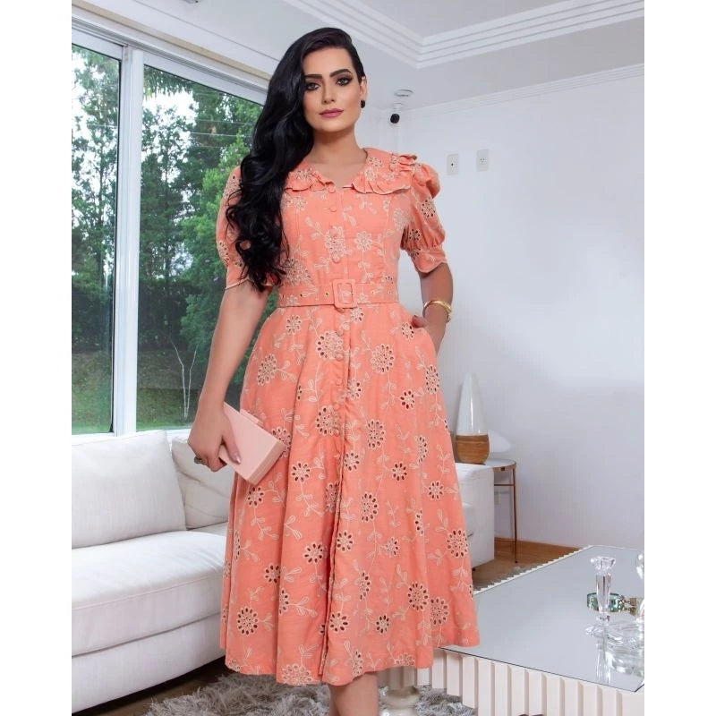 Vestido Midi Geisy Renda Bordado Botões e Cinto