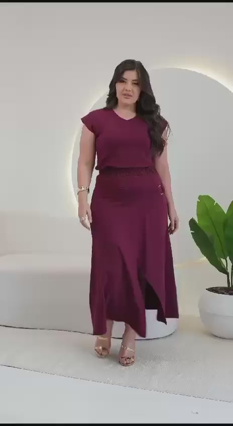 Conjunto Verde Esmeralda com Abertura Central – Elegância e Modéstia (Pré-Venda)