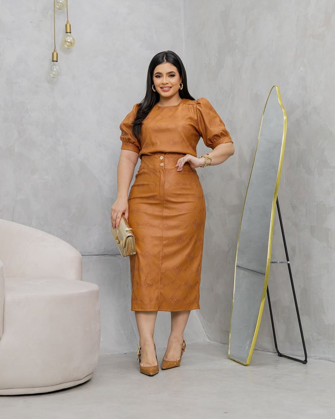 Conjunto Elegância Caramelo em Couro Sintético Texturizado